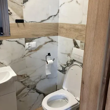 Apartment Mis *